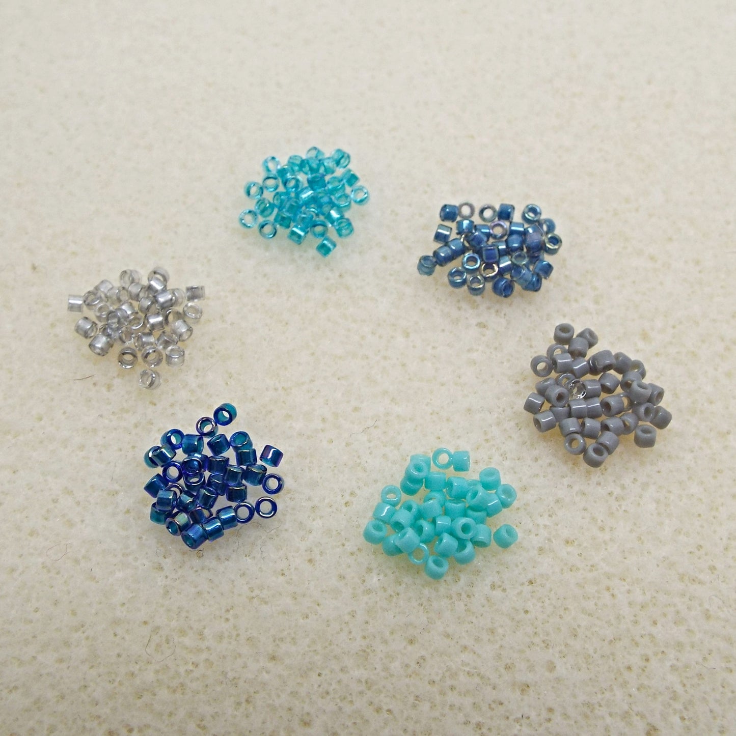 30g Miyuki Delica 11/0 2mm Caribbean Seed Beads in 6 Colours for Looming and Beading