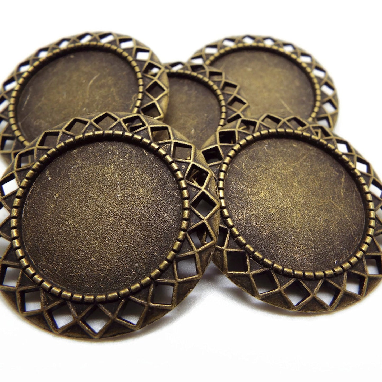 5 Decorative Edge Brooch Blanks in Antique Bronze with 25mm Setting