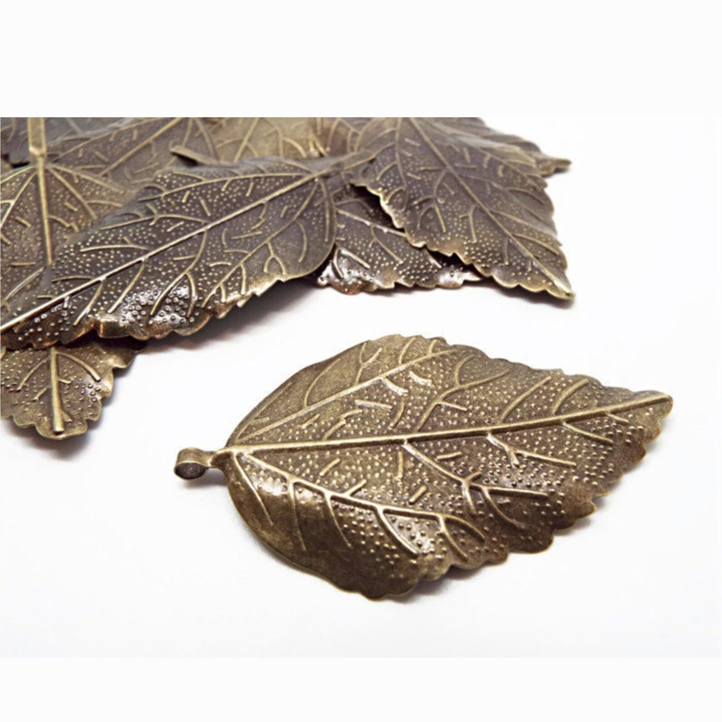 20 Large Bronze Leaf Pendant Embellishment, 65mm Flexible Antique Bronze Leaves for Metal Leaf Jewellery Making