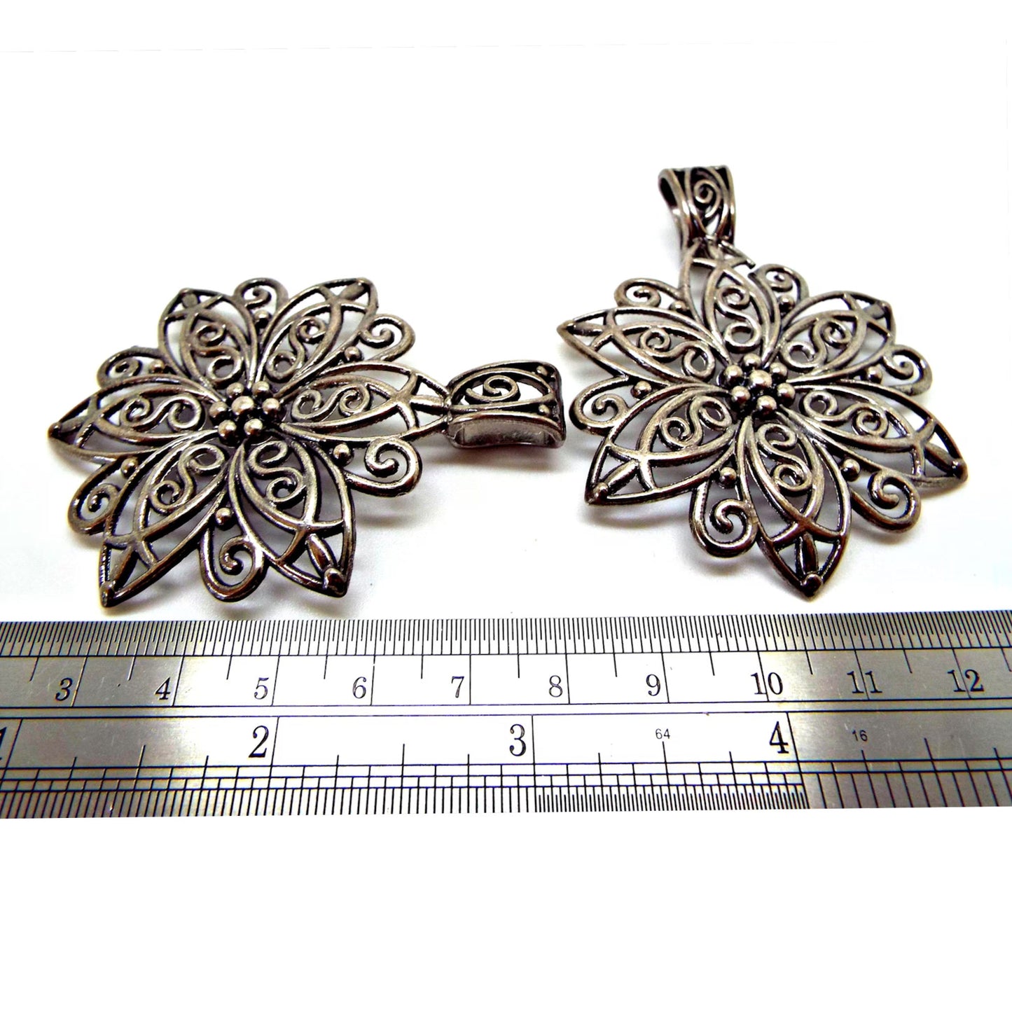 Metal Flower Pendants in Gunmetal Colour, 65mm Large Floral Poinsettia Jewellery Pendants, Pack of 5