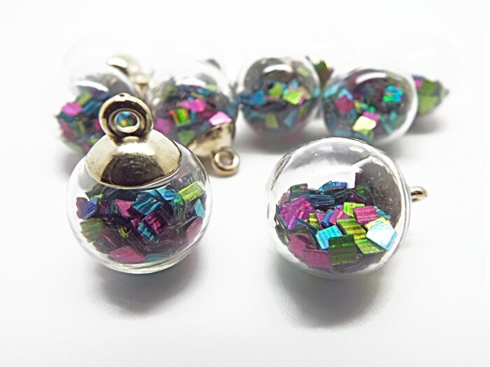 GLASS GLOBE Pendants with Rainbow Sequins, 5 Iridescent DIY Boho Sparkle Globe Charms for Fairy Jewelry, 21mm