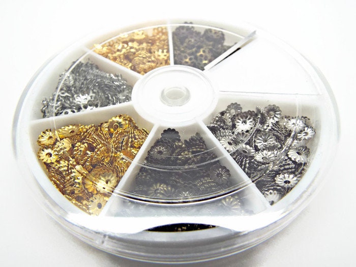 1200 Small Metal Bead Caps, 5-6mm in a Wheel in Gold, Bronze and Antique Silver. Jewellery Findings for Bead Crafts