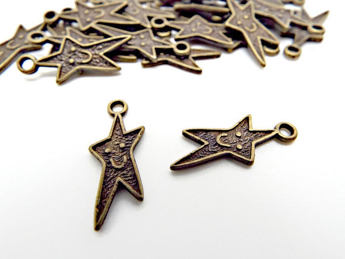 20 HAPPY SMILING Bronze Star Charms, 22mm Metal Charms for Jewellery Making, Double Sided