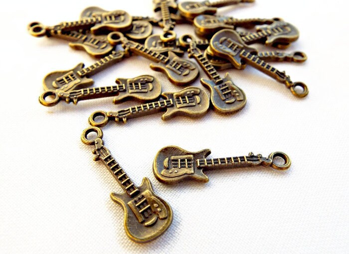 20 BRONZE GUITAR Music Lover Charms, Metal Instrument Jewellery 15x8mm