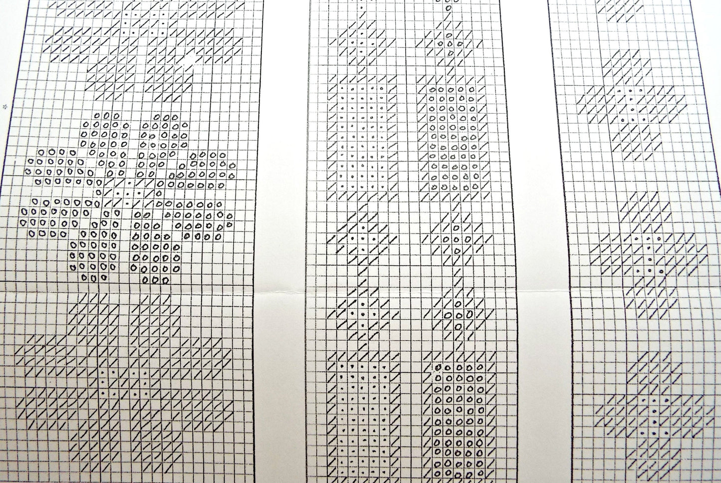 WOODEN BEAD LOOM KIT for Beginners, Bead Weaving Kit, Includes Beads, Thread and Needles