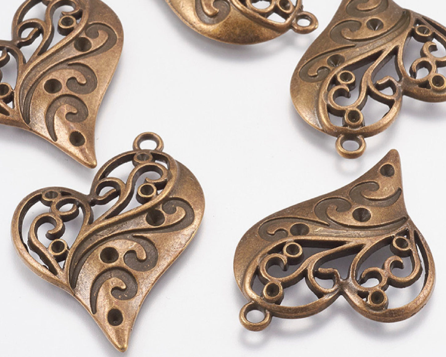 20 BRONZE TONE Metal Heart Pendants 39x31mm, Large Charms for Jewellery Making and Keyrings