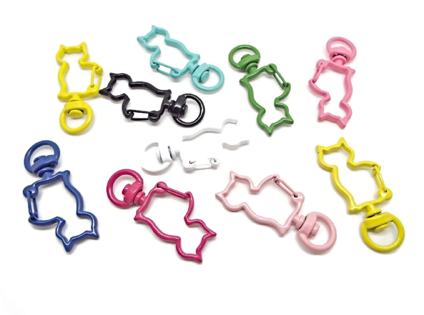10 Enamel Cat Keyrings with a Swivel Base, 41x18mm, Key Fobs in Mixed Colours