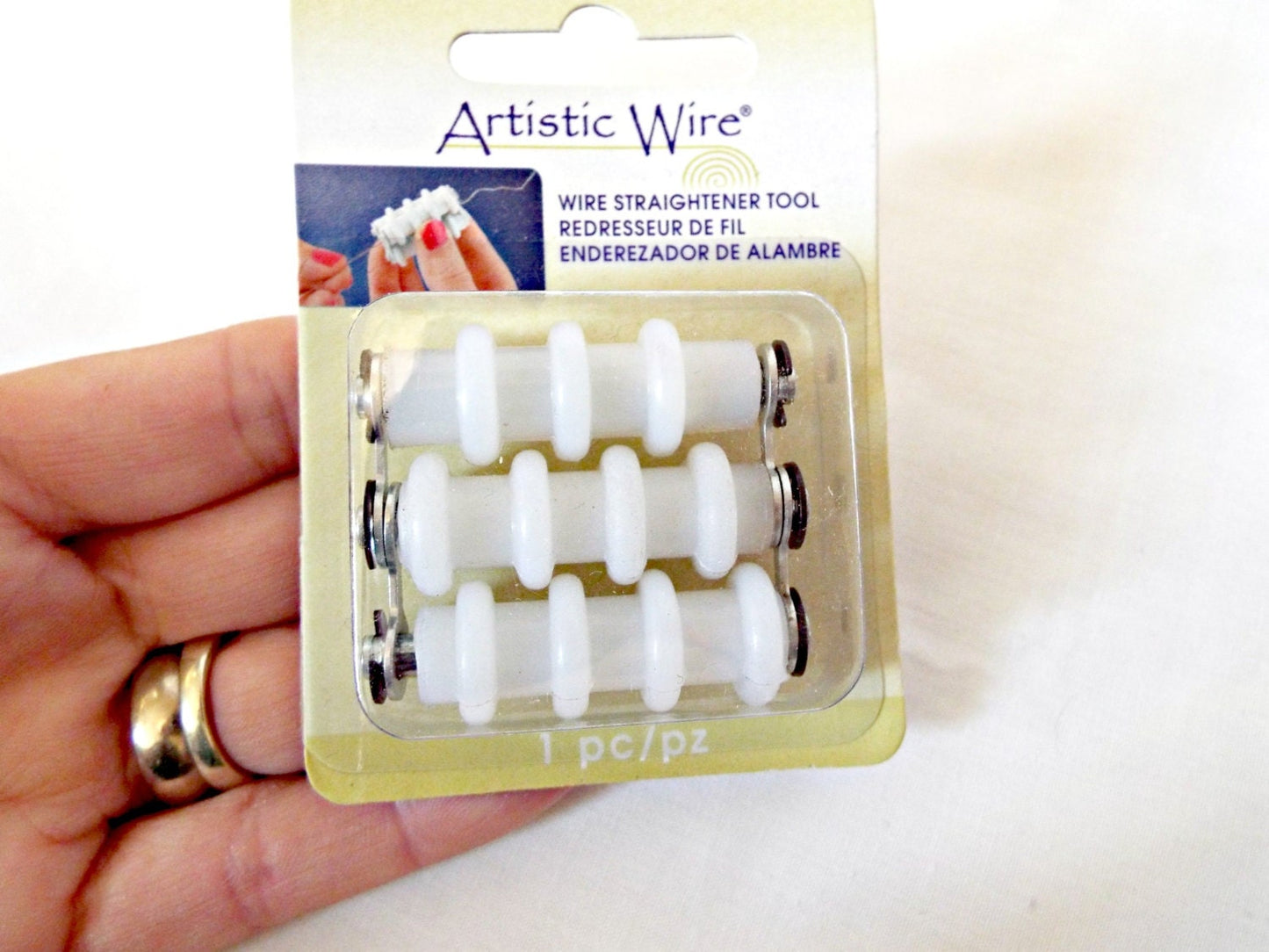 WIRE STRAIGHTENING Tool by Artistic Wire, 3 Roller Compact Straightener for Wire up to 1.6mm (14 Gauge)