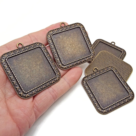 5 Square Bronze Bezel Tray Pendants 45x41x2mm with Patterned Edge, Metal Alloy Jewellery Findings