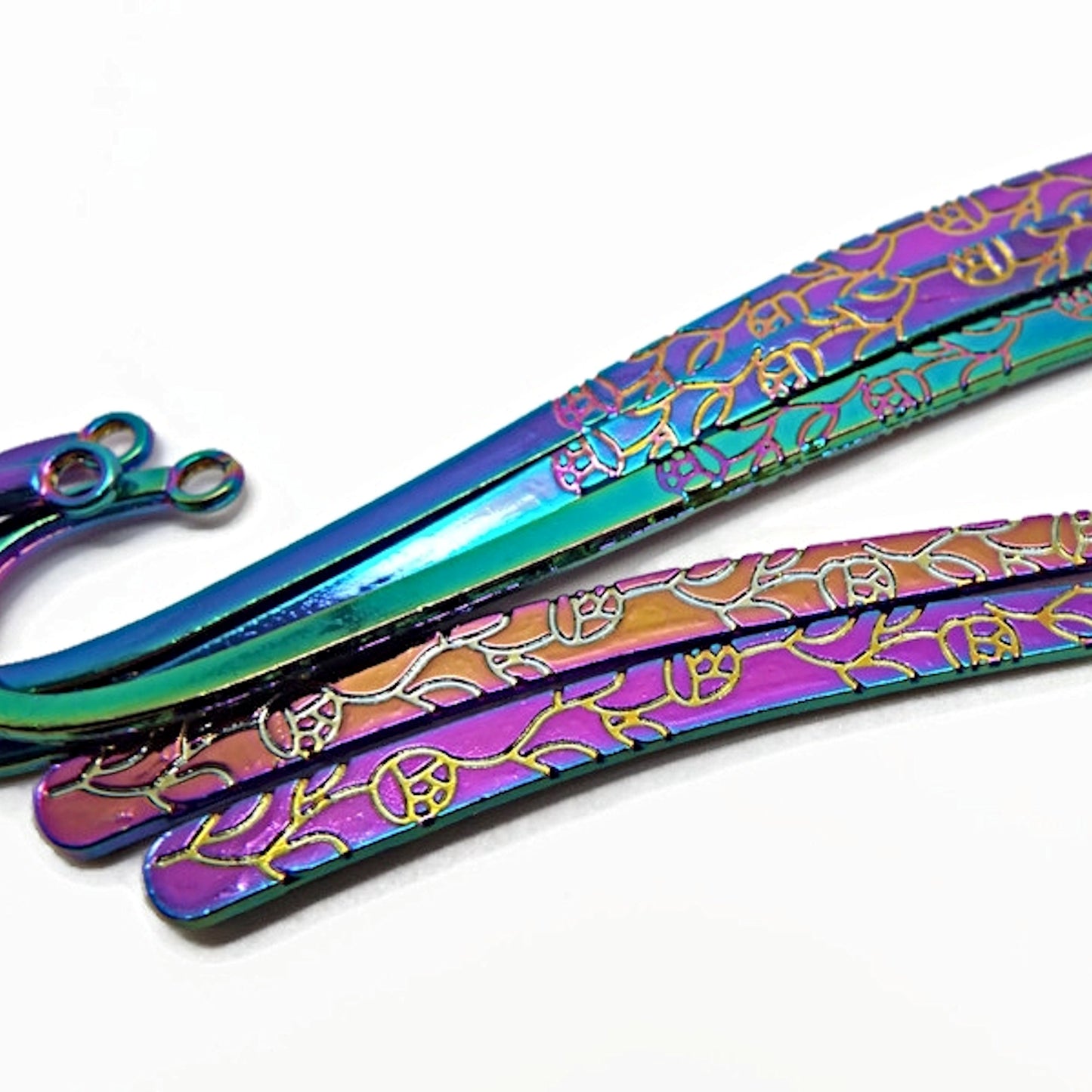 5 Rainbow Electroplated Flower Engraved Bookmarks, 113mm Metal Blanks for Beads Tassels or Charms