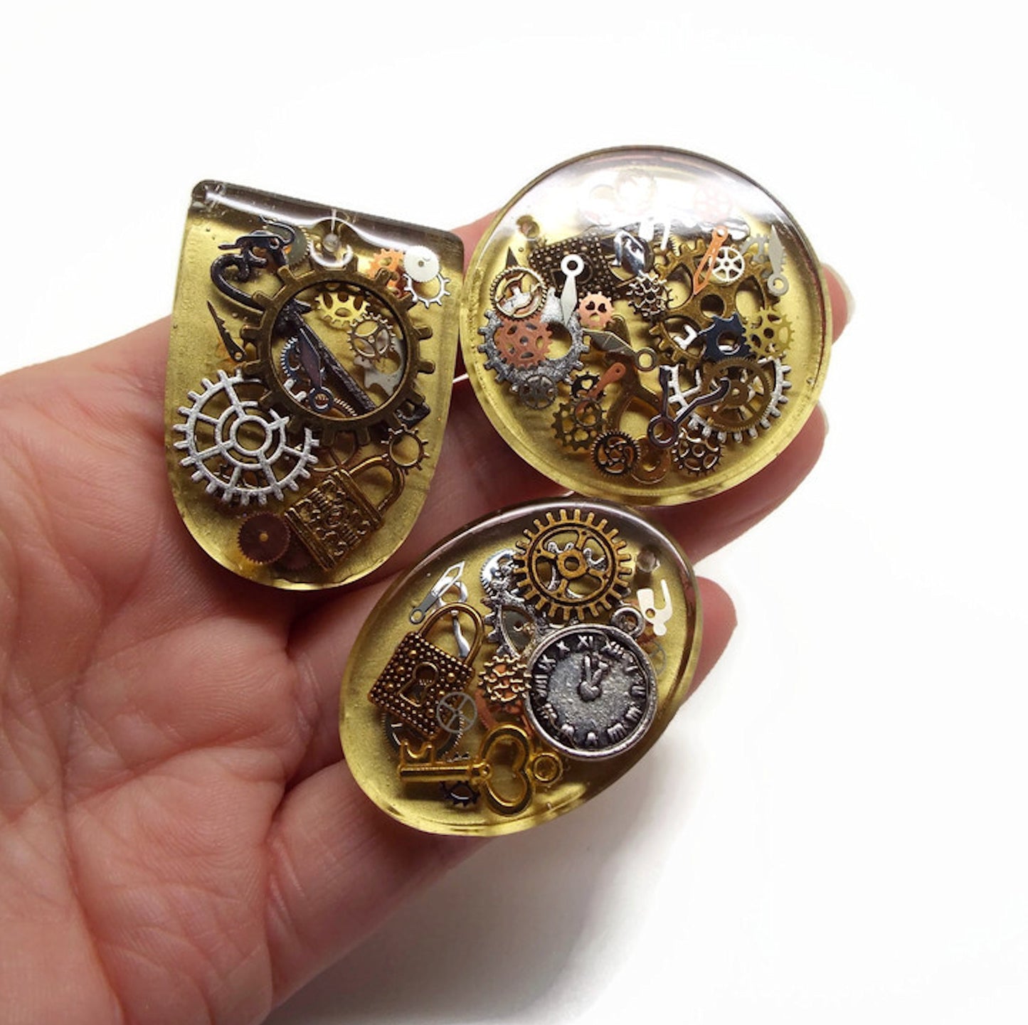 Handcrafted Resin Steampunk Pendants, Pack of 3