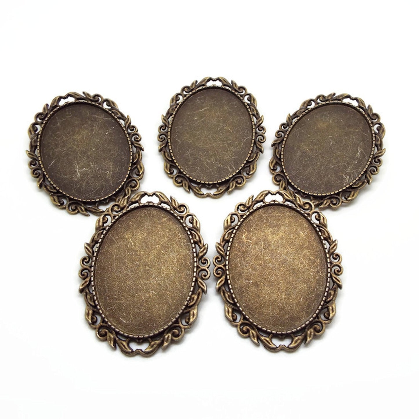 5 Bronze Brooch Blanks with Leaf Design Edging and 30x40mm Setting