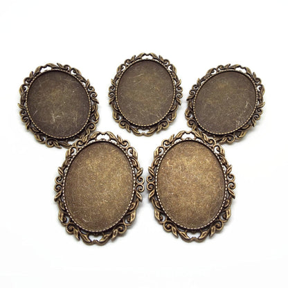 5 Bronze Brooch Blanks with Leaf Design Edging and 30x40mm Setting