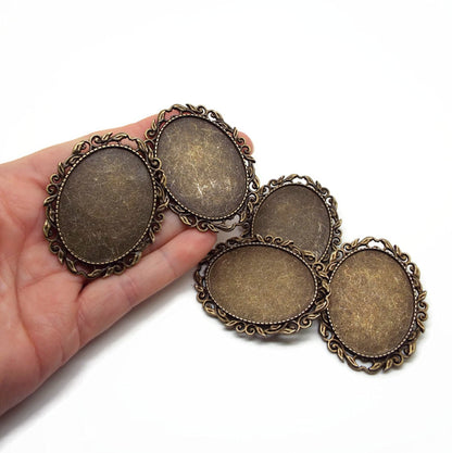 5 Bronze Brooch Blanks with Leaf Design Edging and 30x40mm Setting