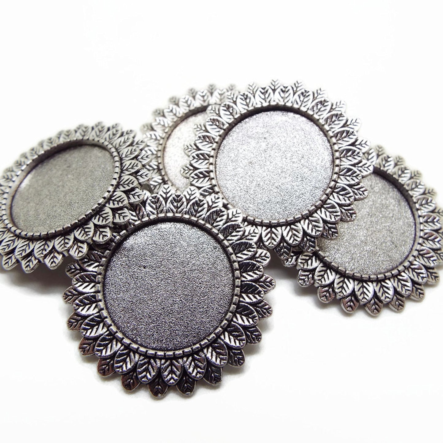 5 Sunflower Brooch Blanks in Antique Silver Tone with 20mm Setting