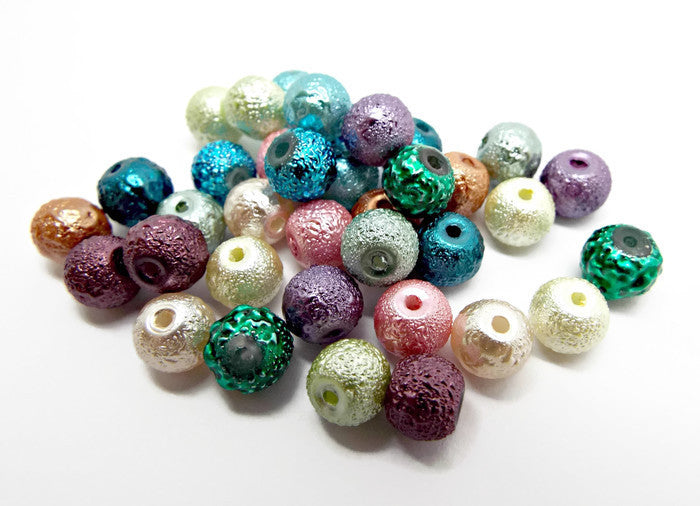 50 TEXTURED BEADS in 11 Colours. 8mm with a Pearlised Coating