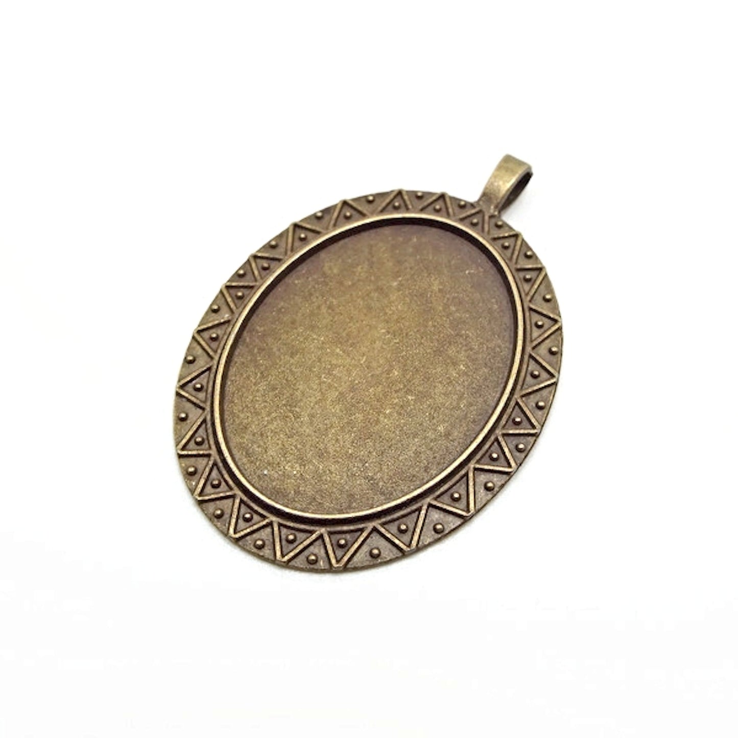 5 Oval Bezel Pendants with Patterned Edge, Antique Bronze 60x41mm, Cabochon Setting is 39x29x2mm