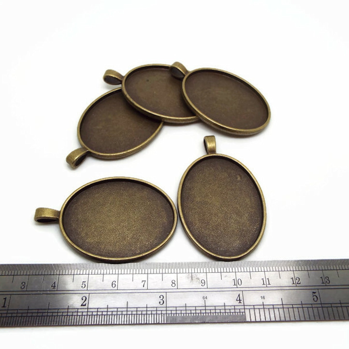 5 Oval Bezel Tray Pendants, Antique Bronze 40x30mm, Cabochon Setting is 51x33x2mm