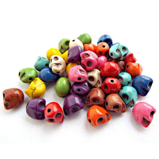 40 HOWLITE SKULL BEADS for Halloween Jewelry and Decoration, Multicolored Loose 1cm Beads