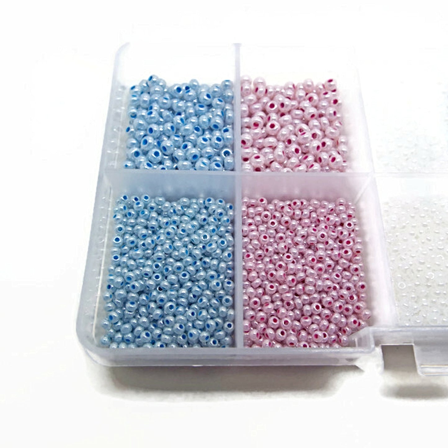 Preciosa Seed Beads, 10 Compartment Box with 5 Colours in 2 Sizes, Approx 8000 Beads