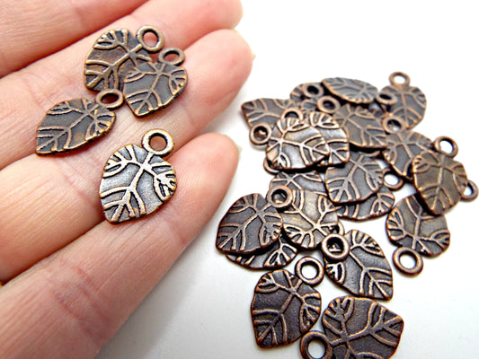 20 ANTIQUE COPPER Style Leaf Charms 18mm Leaf with a 3mm Hole, Double Sided Floral Decoration for Jewellery and Mixed Media Art