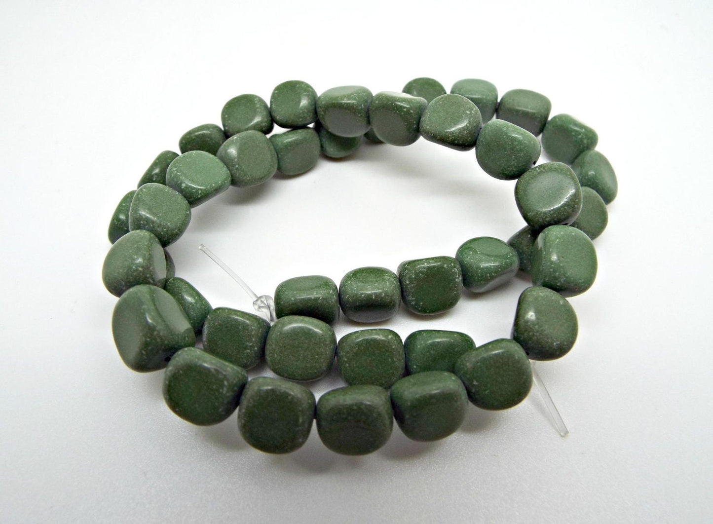 40 GREEN SERPENTINE Semi-Precious Beads, 8-11mm Triangle Pebbles, 15 Inch Strand