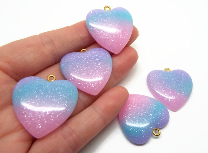 29MM RAINBOW HEART Pendants, Glitter and Resin Valentine Jewellery Charms, Set of 5