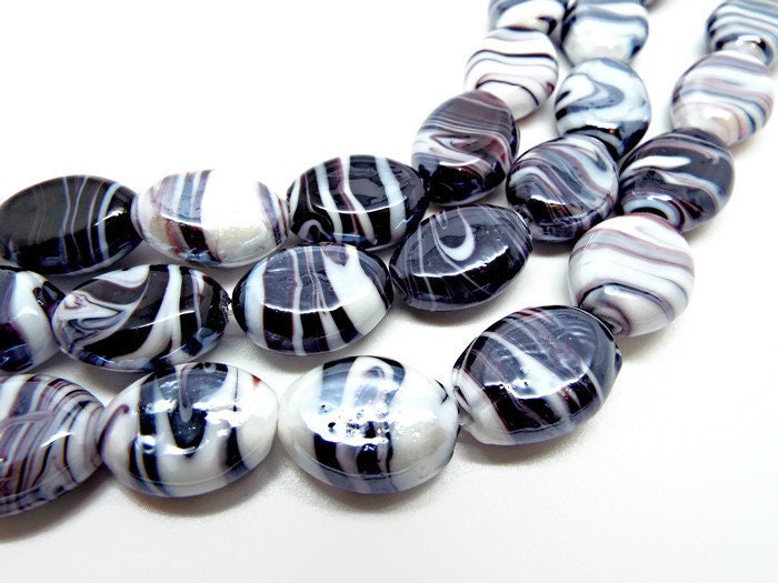 20 CHUNKY BLACK and White Lampwork Beads, 20mm Loose Oval Glass Beads with 2mm Hole