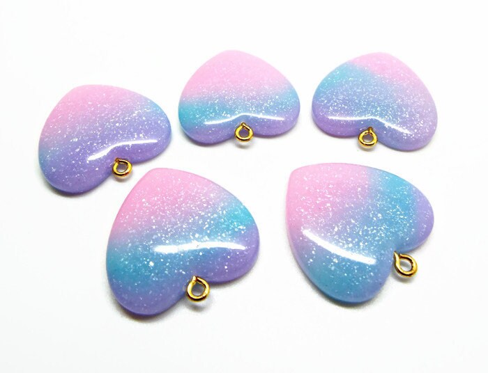 29MM RAINBOW HEART Pendants, Glitter and Resin Valentine Jewellery Charms, Set of 5