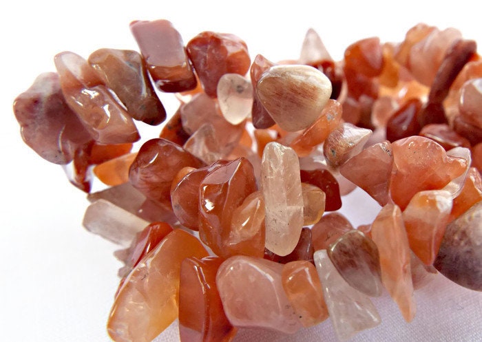 NATURAL LODOLITE Medium Gemstone Chip Beads, 16 Inch Strand of Orange Red Peach Stone for Jewellery Making