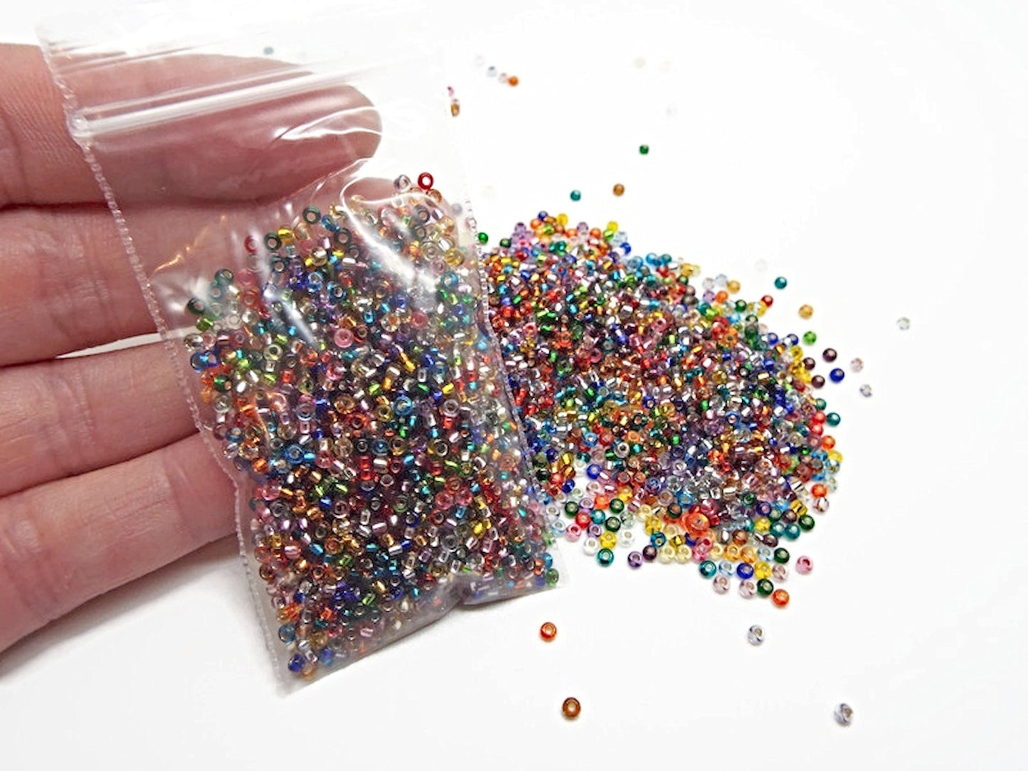 1000 Czech Glass Seed Beads Silver Lined, Size 11/0 2mm, Mixed Colour Beading Supplies