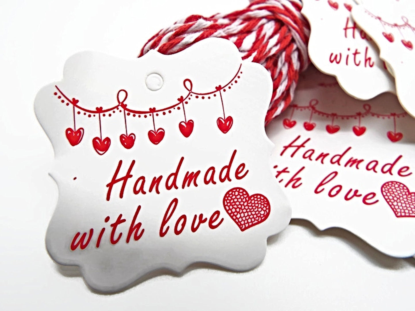 50 DISPLAY TAGS and 10M of Cord, Handmade with Love Design, Gift Tags with Scalloped Edge in Red & White