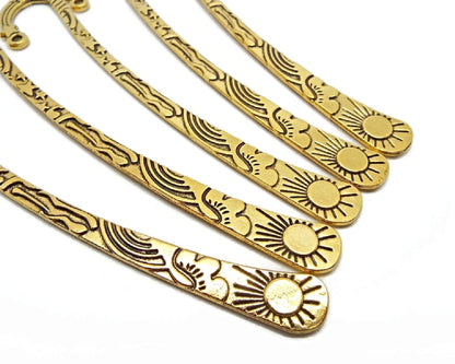 5 ANTIQUE GOLD BOOKMARKS with a Sun and Stars Design, Blanks for Beads Tassels & Charms, 124mm Bookworm Gift