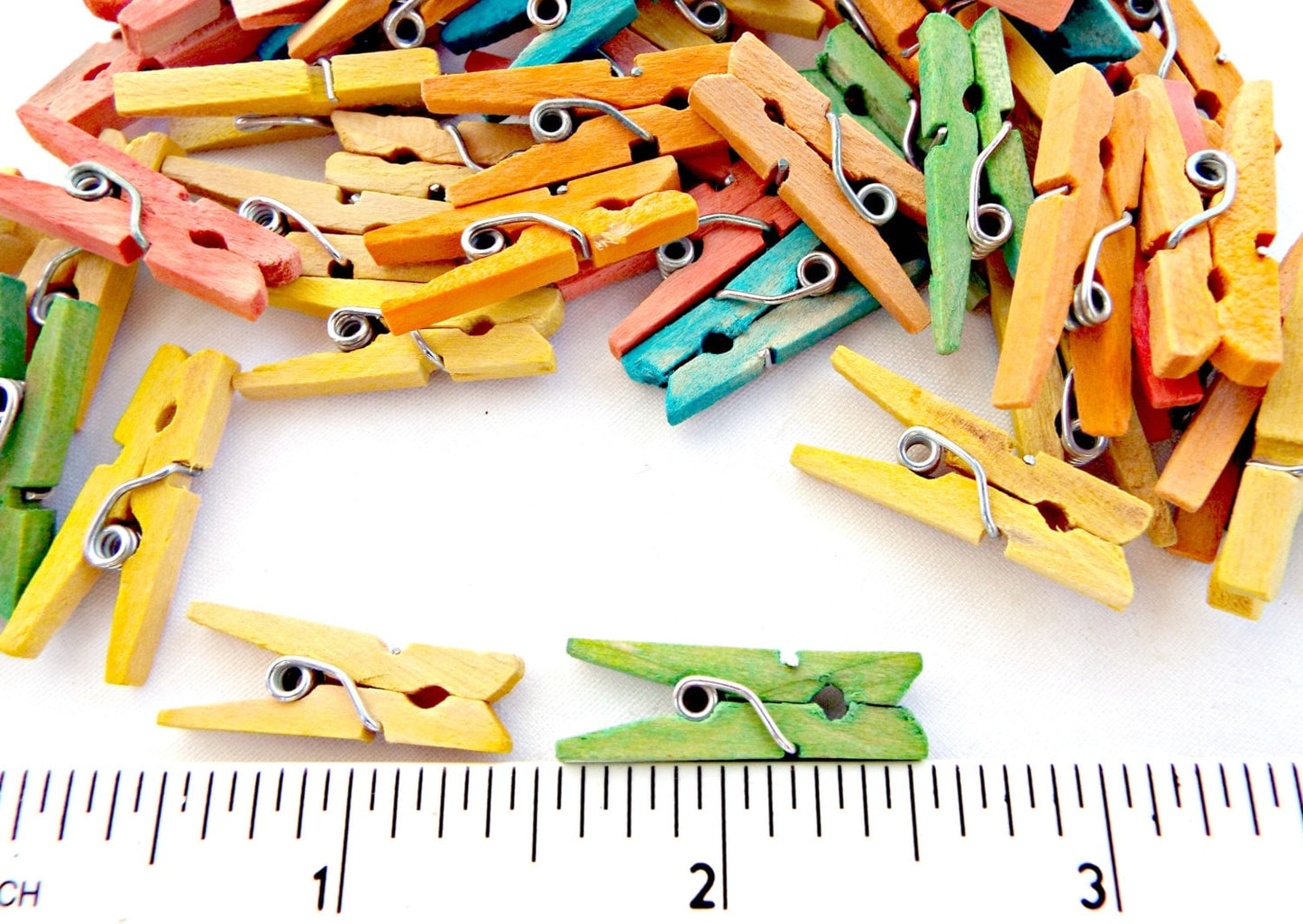 50 MINI RUSTIC Wooden Pegs in Mixed Colours, 25x9mm Mini Clips for Stationery and Mixed Media Crafts